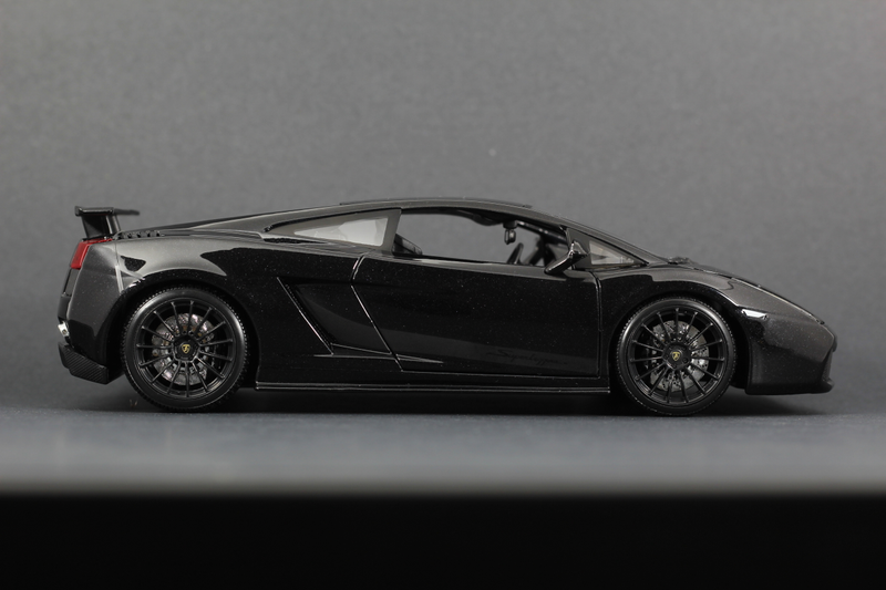 Illustration for article titled LaLD Running of the Bulls 2018: Gallardo Superleggera